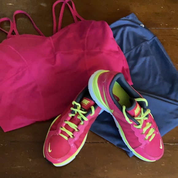 Nike Flex TR2 Shoes - Picture 1 of 10